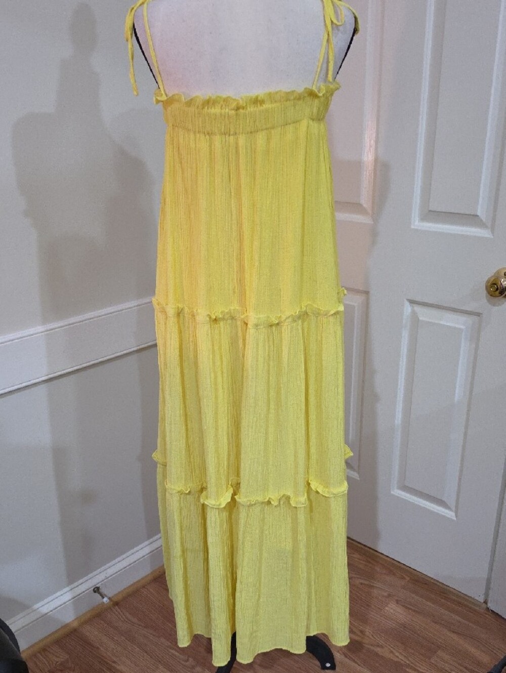 & Merci Yellow Tiered Maxi Dress - Size M - Picture 6 of 8